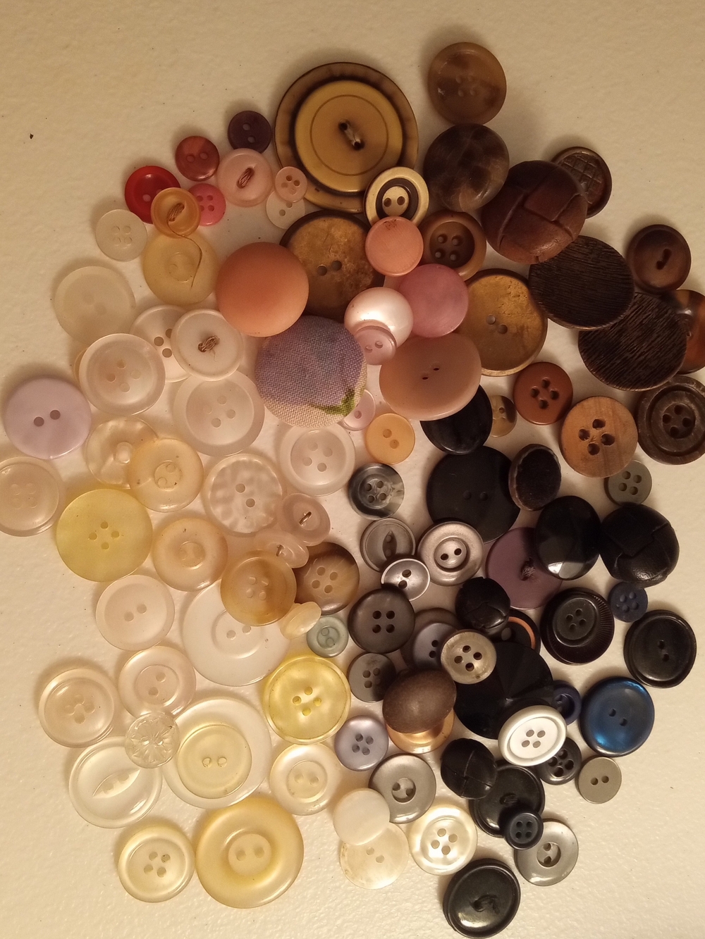 Mixed Vintage Buttons Assortment - Neutral, Pastel Colors, Earth Tones